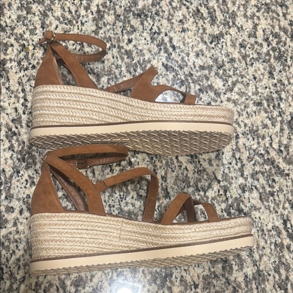 🆕 Lucky Brand “Carolina” Wedges wCrisscross Straps. 10. Brand New wBox!!💥💥 - Picture 6 of 12